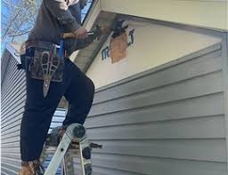 Affordable Siding Repair and Maintenance Services in River Hills, WI